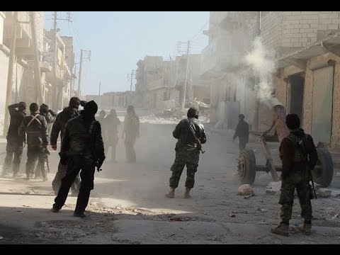 بالفيديو داعش يهاجم مدينة دير الزور لربط العراق بسورية