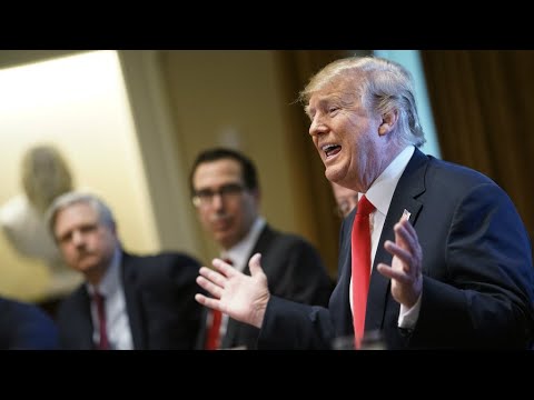 أهم بنود المرسوم التنفيذي الذي وقعه ترامب بشأن الهجرة