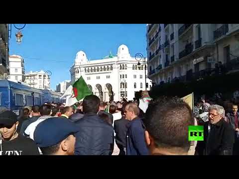 شاهد مسيرات حاشدة في الجزائر رفضًا لانتخابات 12 كانون الأول