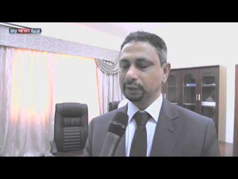 شاهد الحكومة اليمنية توقع اتفاقية مشروع إعادة إعمار المباني السكنية