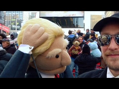 شاهد  احتفالات في نيويورك باليوم العالمي للدمى